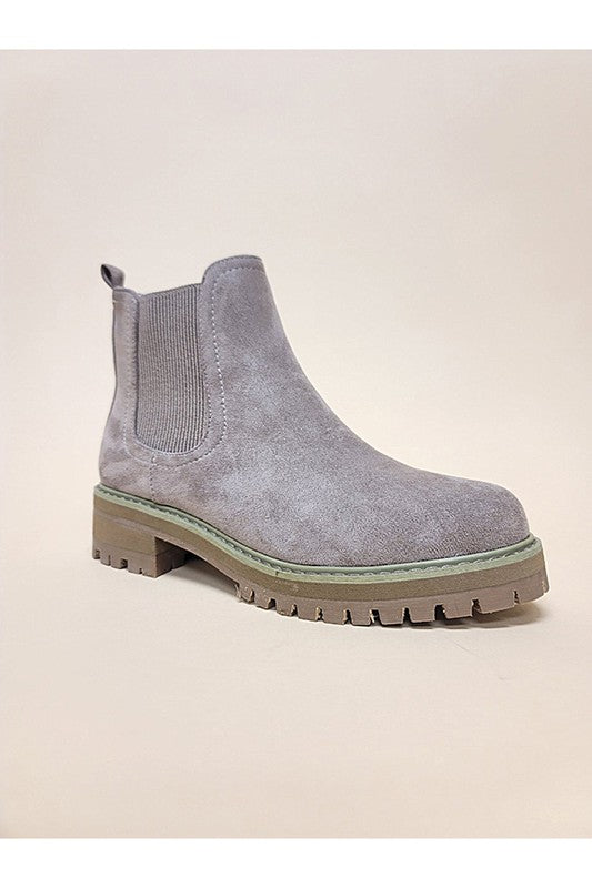 Chelsea Boots