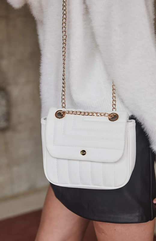 White shoulder bag