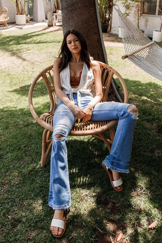 Girl in jeans and t-shirt