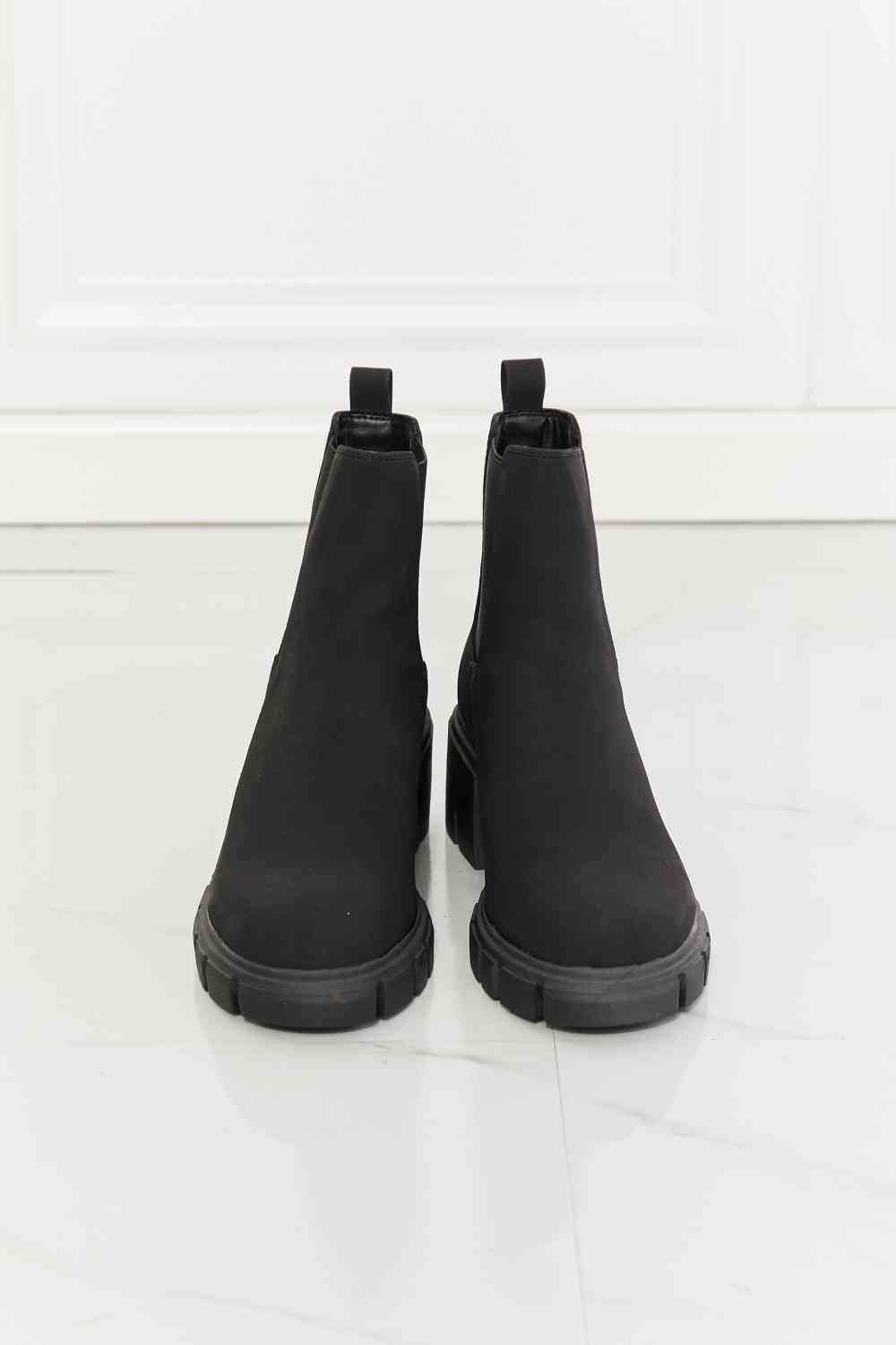 Lug Sole Chelsea Boots